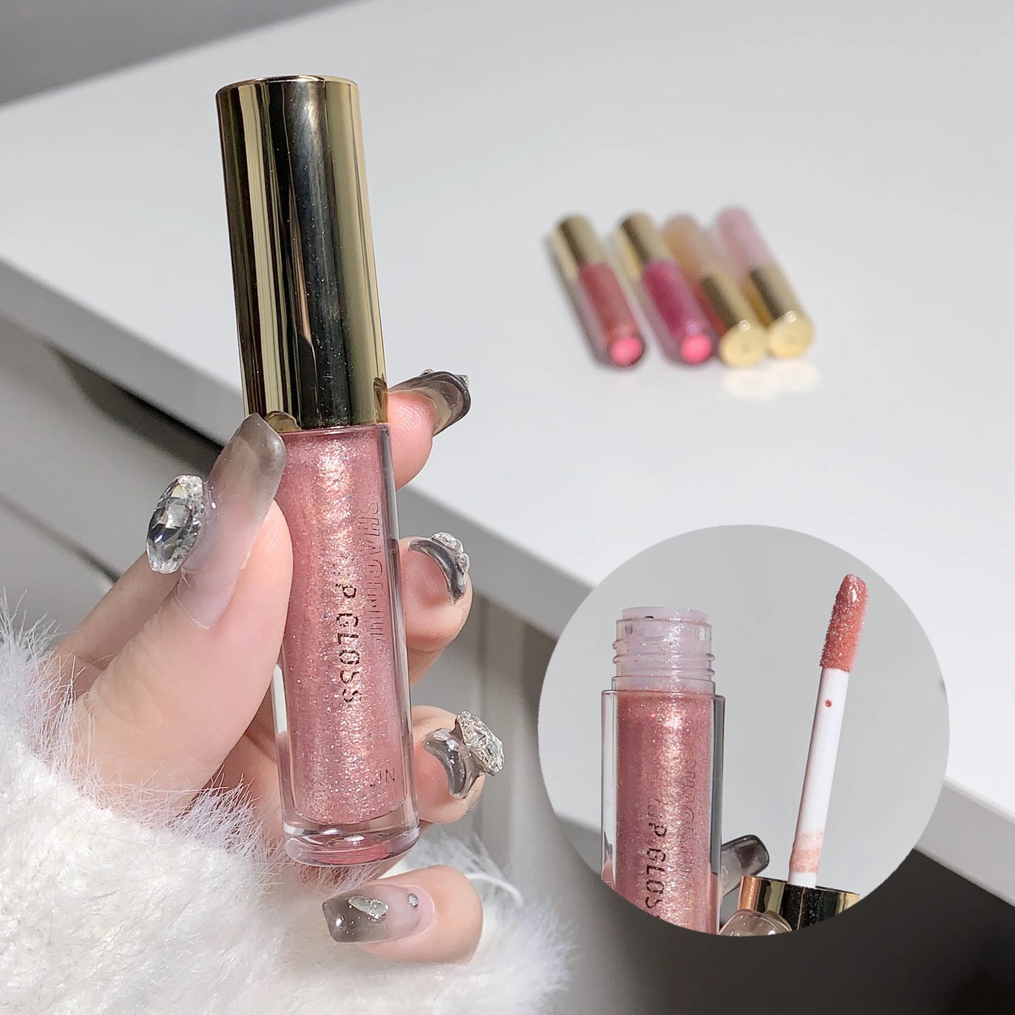 Lip Gloss hidratante y brillante ¡Efecto espejo!